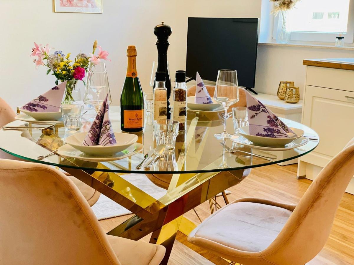 Ferien-Apartment Silberweide Mit Privatstrand Фрідріхсгафен Екстер'єр фото